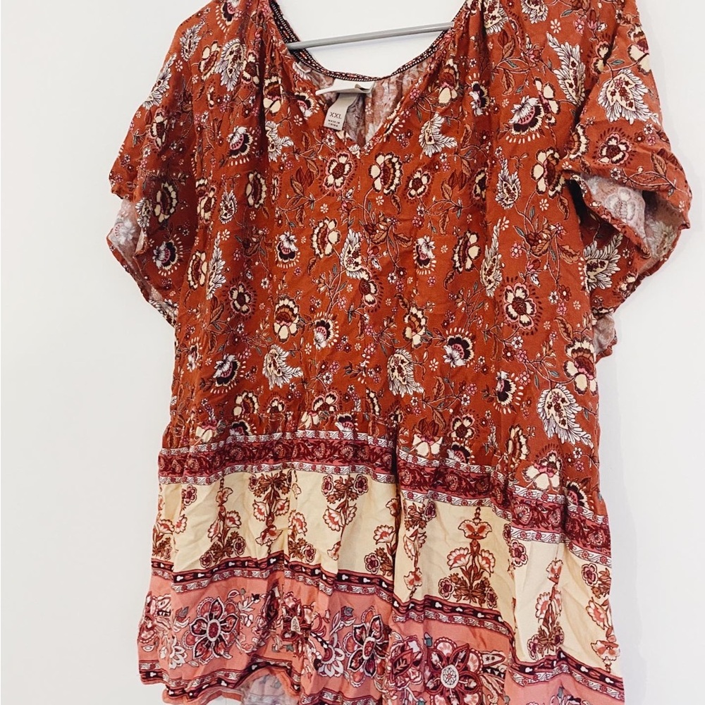 $17 | Knox Rose
Patterned Blouse | XXL | Very Good Condition
